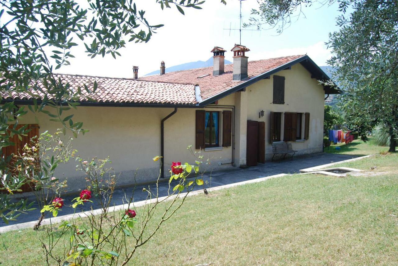 Agriturismo Cascina Bissiniga Salò Exterior foto