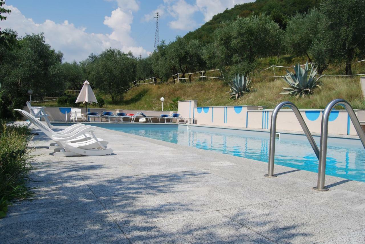 Agriturismo Cascina Bissiniga Salò Exterior foto